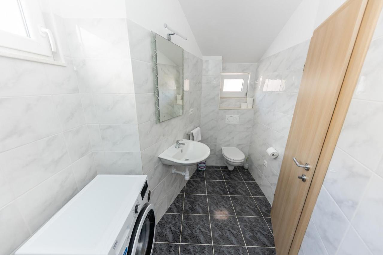 Apartment Sergio 2 Сплит Екстериор снимка